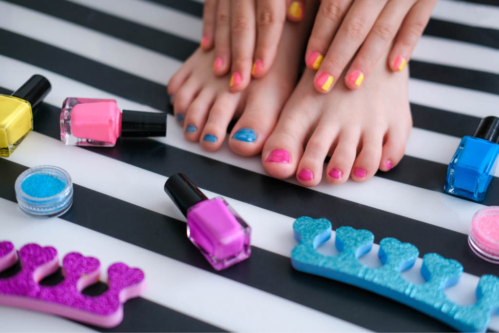 Azura Nails Lounge Instagram post 6